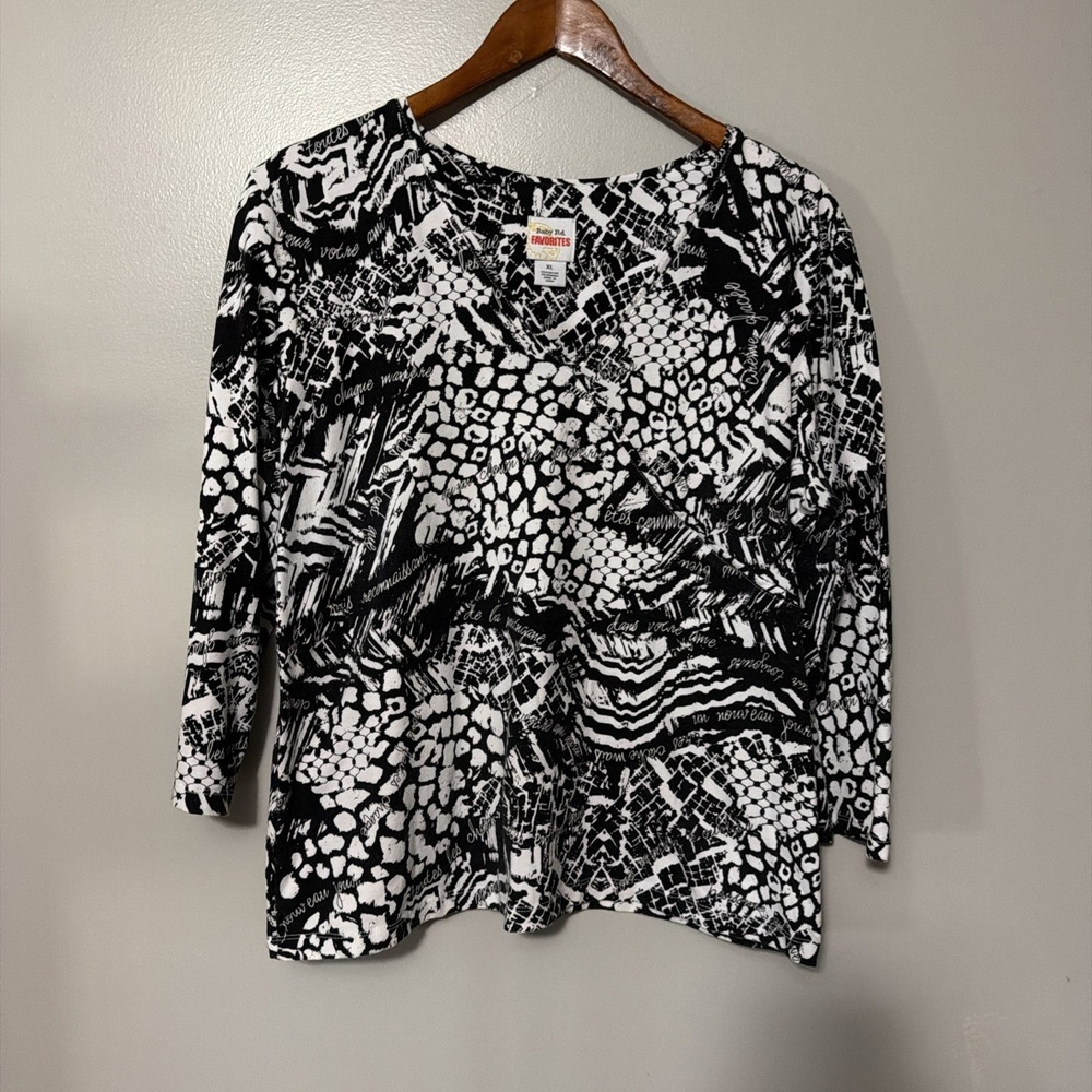 Ruby Road Favorites XL Black White V-neck Top